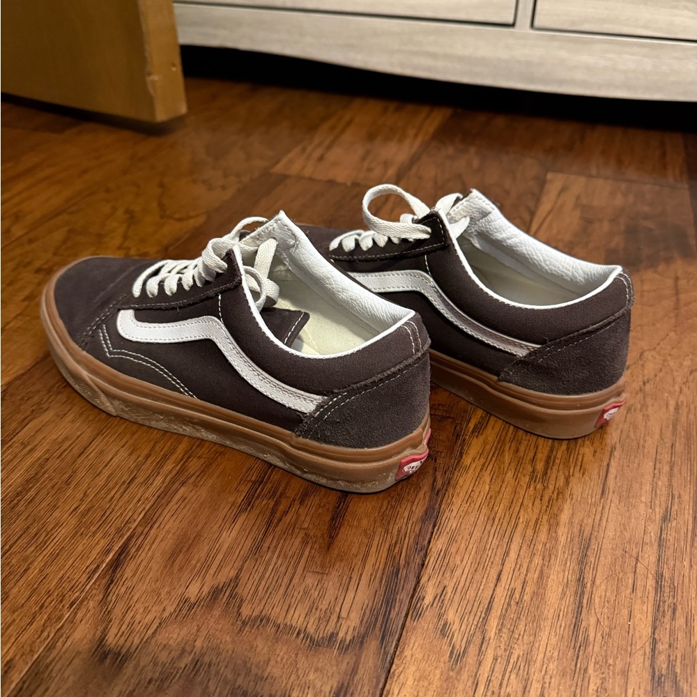 Vans Old Skool Gum Sole Sneakers